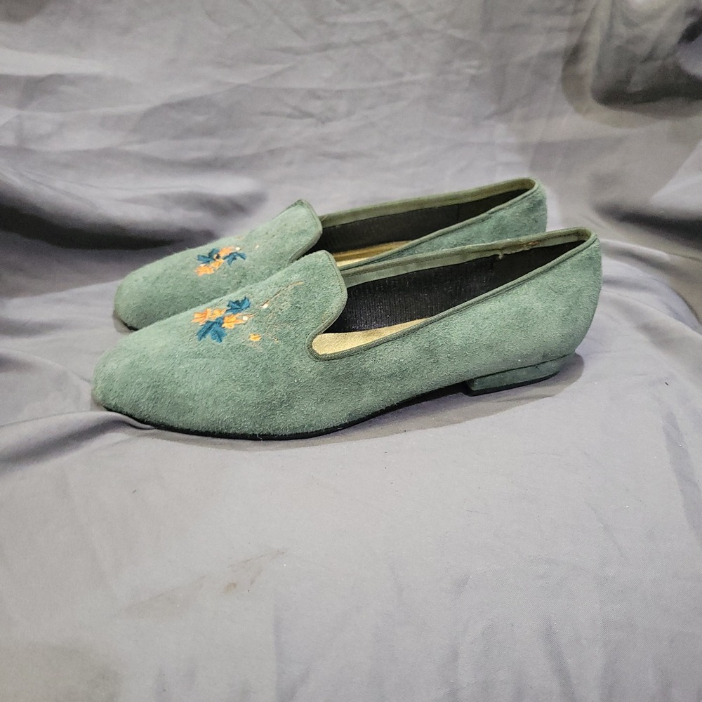 Beacon Leather Slip-On Loafer Flats Floral Embroidery Comfort US 6 Green Suede